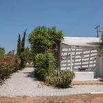 بيت للعطل Retreats 2 Paros *