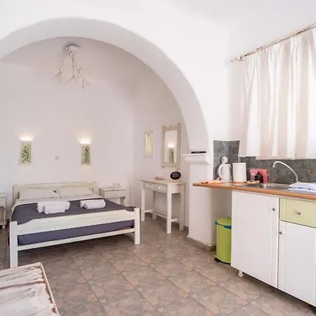 Retreats 2 Paros بيت للعطل *